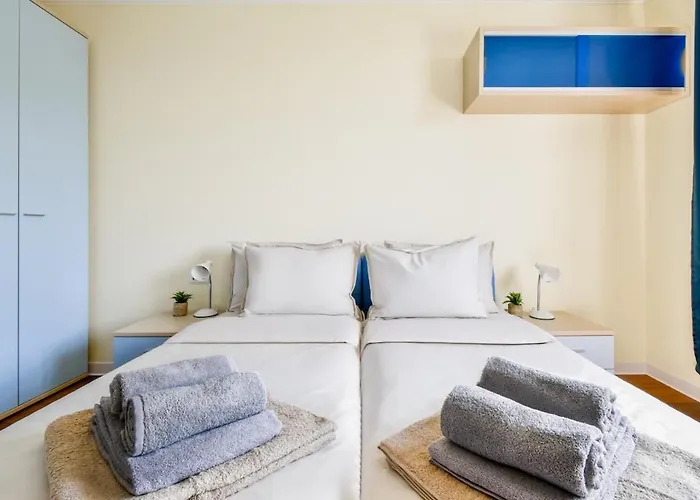 Chill Vibes Between Forest & Sea *